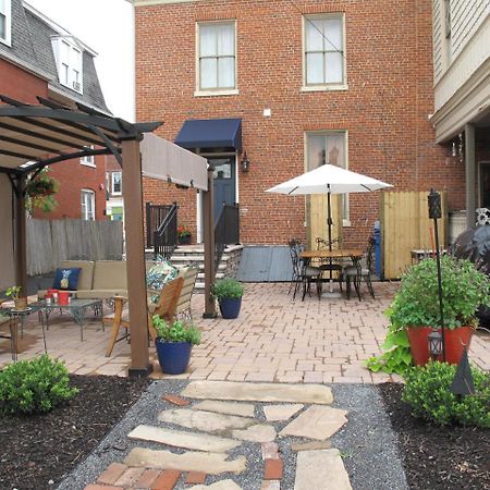 Georges On York B&B Taneytown Exterior foto